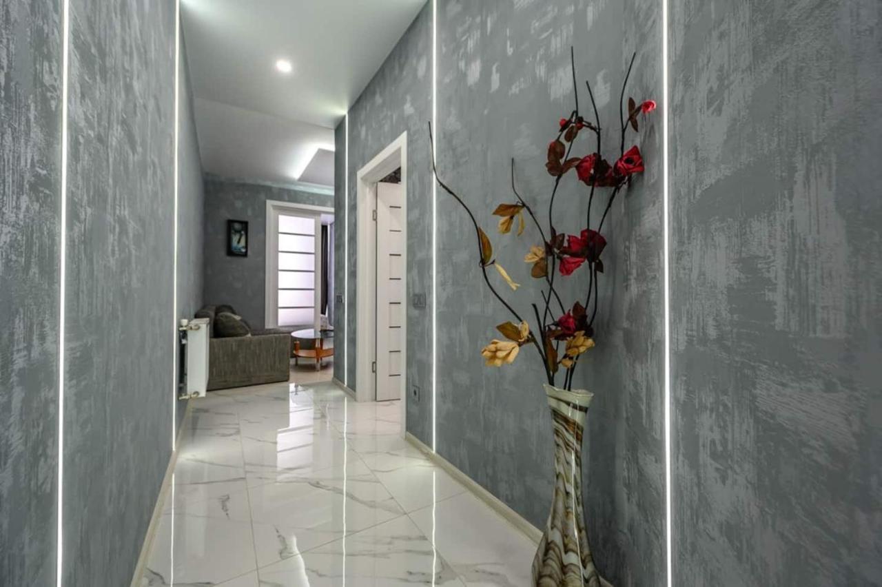 Бесті Апартаменти, 2 Спальні, Вид Моря 0523 Odessa Exterior foto